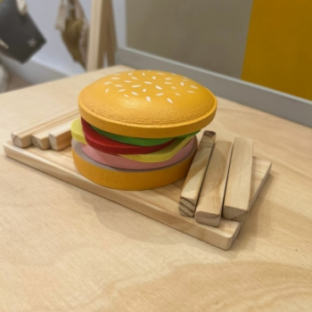 Hamburguesas y papitas